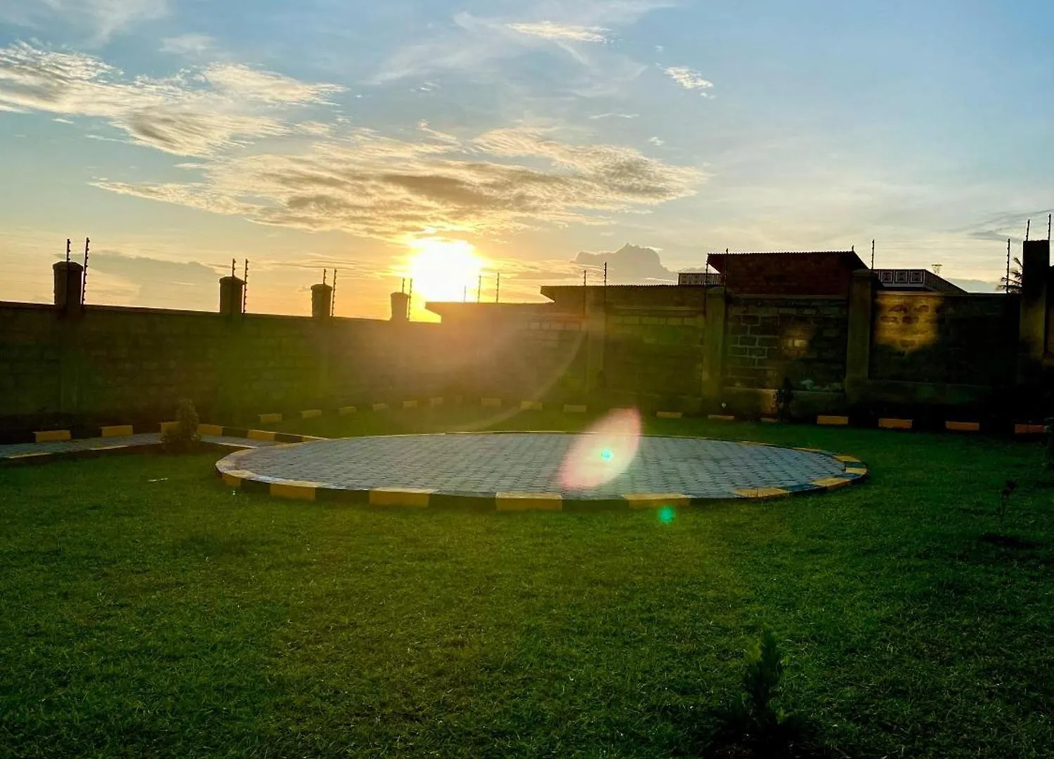 Luxury Feels Apartment Kampala