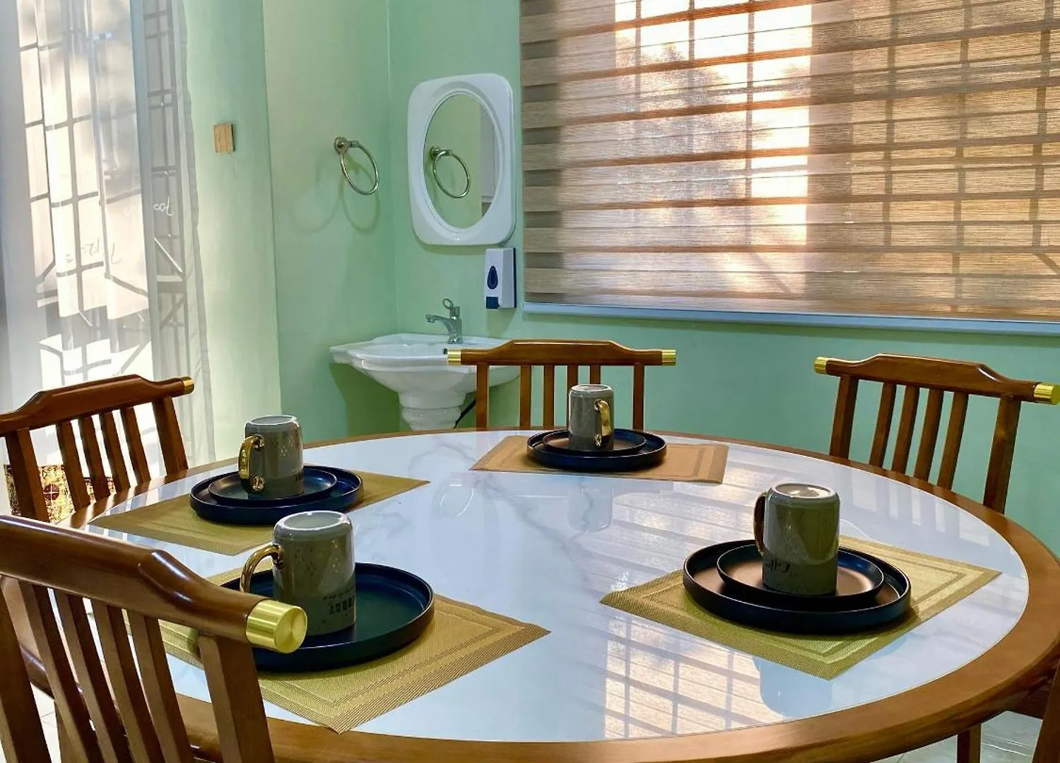 Luxury Feels Apartment Kampala